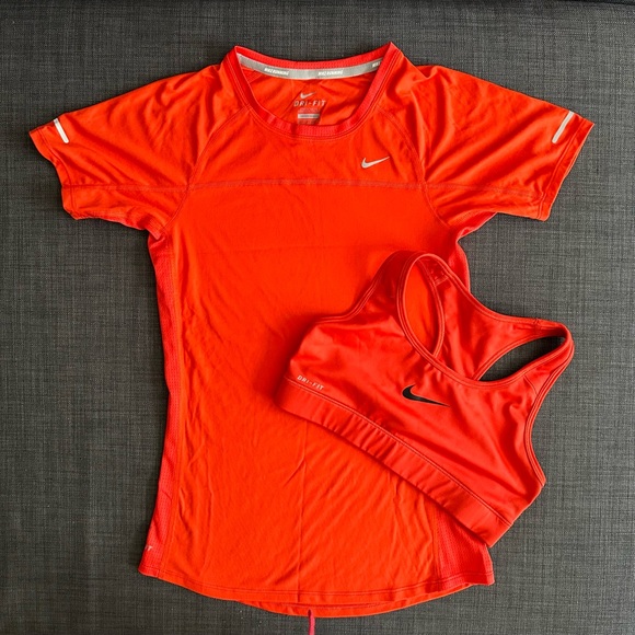 Nike Dry-Fit Set in XS in Blood Orange color - Picture 1 of 4